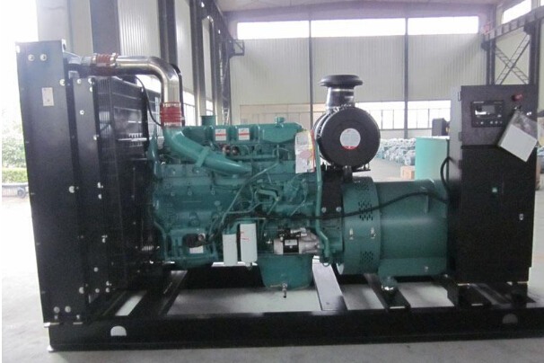 西流河镇全新常柴300kw大型柴油发电机组